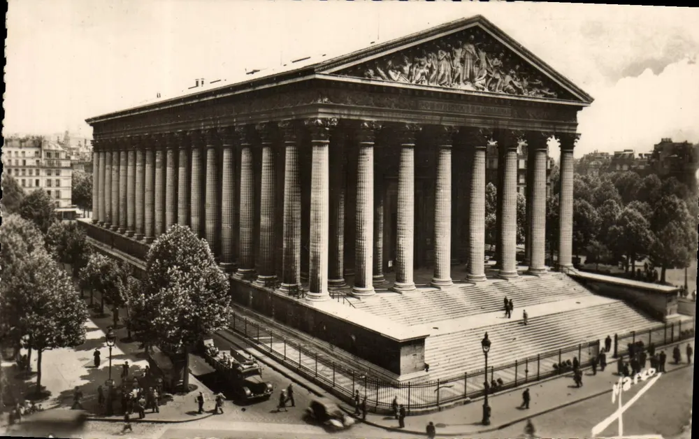 A igreja da Madeleine — Paris — Edições Briand - Frente