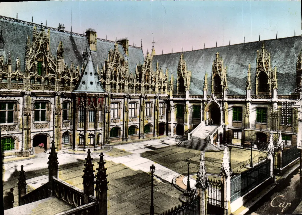 Rouen — Das Palais de Justice aus der Rue aux Juifs gesehen — C.A.P. Paris - Vorderseite