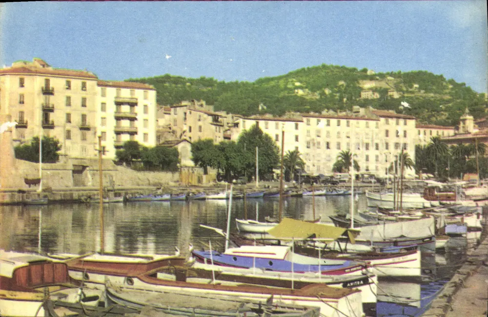 Ajaccio (Corse) - O Porto — editor Pelletier, número de série não visível - Frente