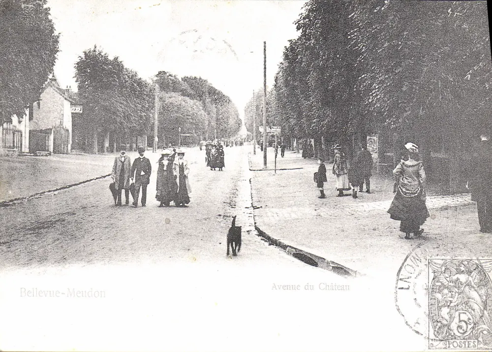 Bellevue-Meudon — Avenida do Castelo — editor A. P. L. Cartes, Paris - Frente