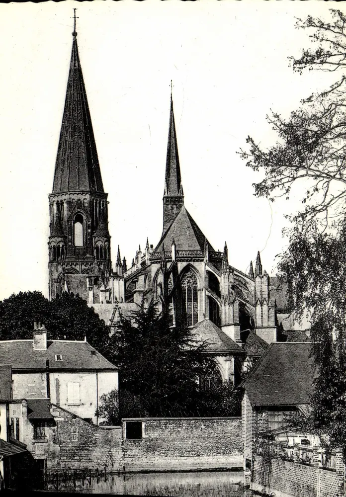 Vendôme — Abside da Igreja da Trindade — Cie des Arts Photomécaniques, Paris - Frente