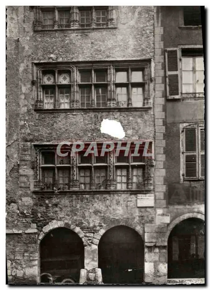 Villefranche-de-Rouergue — Maison XVᵉ siècle. Place Notre-Dame. - Recto