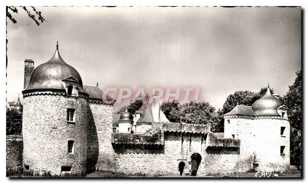 ला टूच-ट्रेब्री के किला — मॉनकॉंटूर (सेंट-डू-नॉर्ड) — एर्टॉउड पिता और पुत्र के संस्करण, नांत्स - आगे