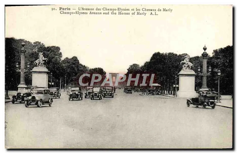 Paris — Die Avenue des Champs-Élysées und die Chevaux de Marly — A.L. - Vorderseite