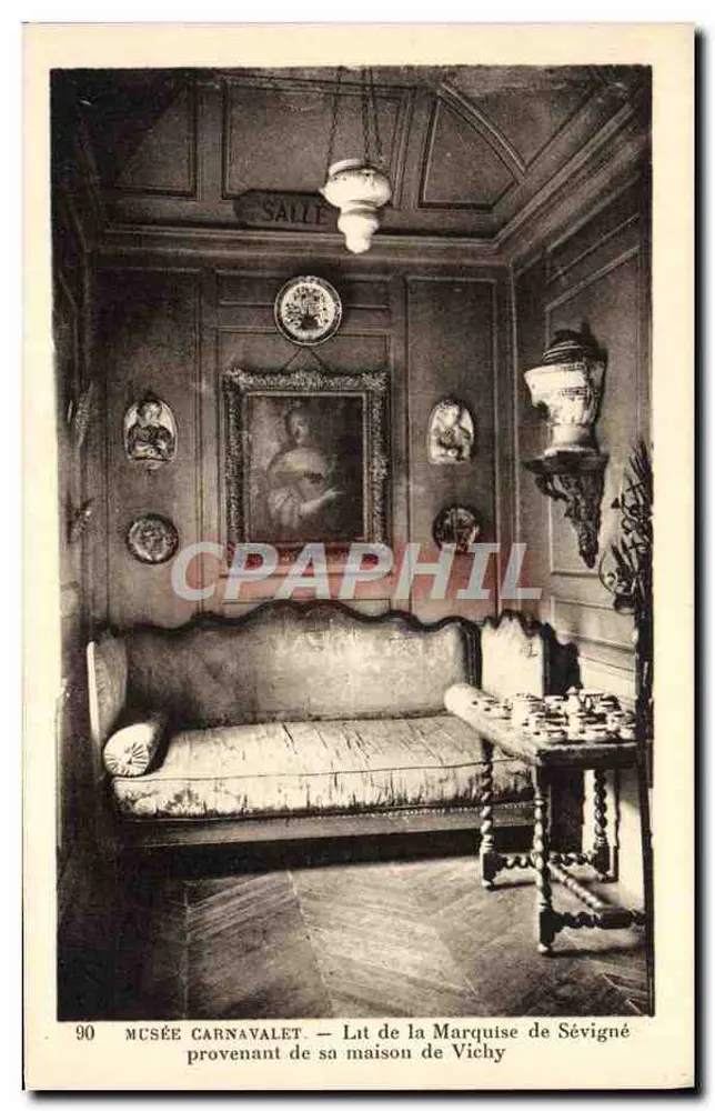 Museum Carnavalet — Bett der Marquise de Sévigné aus ihrem Haus in Vichy - Vorderseite