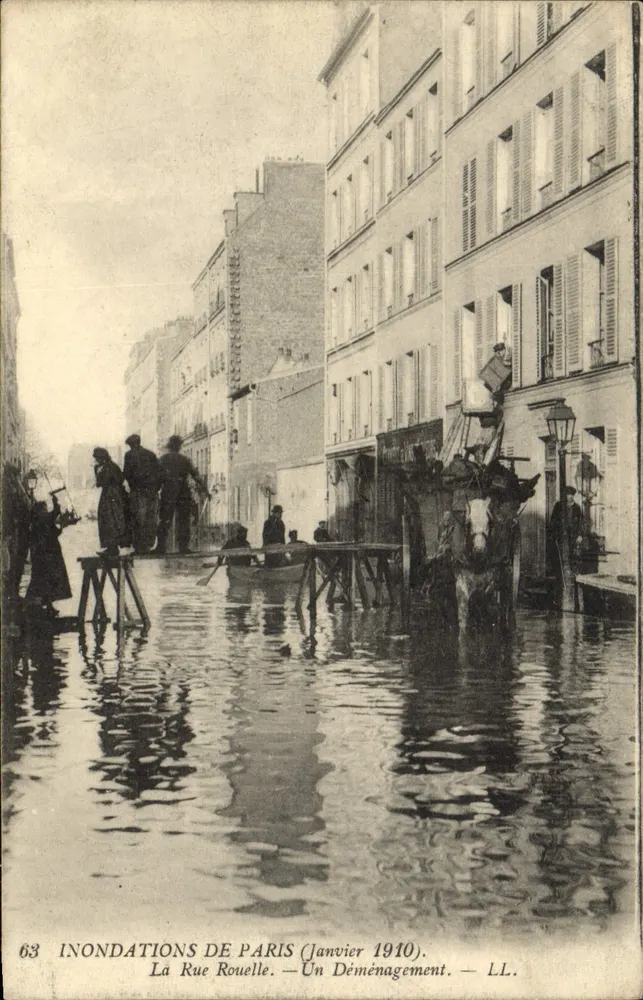 Überschwemmungen in Paris — La Rue Rouelle — Januar 1910 — LL. - Vorderseite