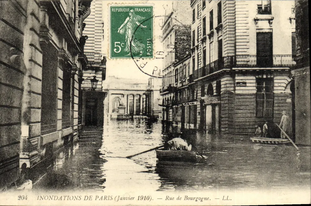 Inundações de Paris — Janeiro 1910 — Rue de Bourgogne — LL. — N° 204 - Frente