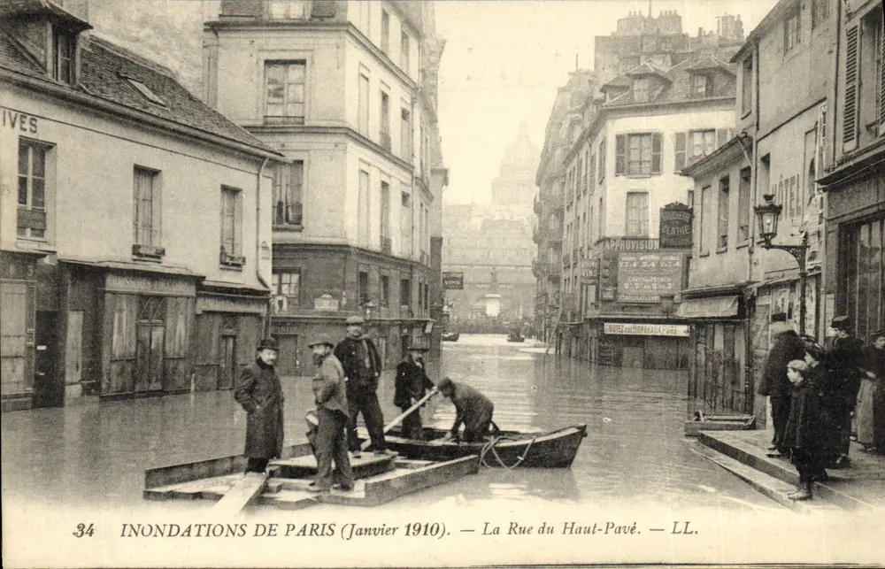 Inundações de Paris (Janeiro 1910) — A Rue du Haut-Pavé — LL. - Frente