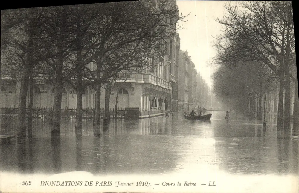 Überschwemmungen in Paris (Januar 1910) — Cours la Reine — LL - Vorderseite