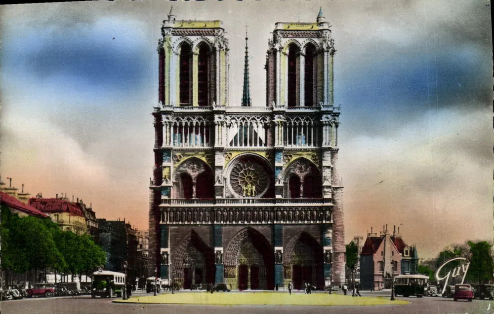 Notre-Dame de Paris — Fassade — Verlag Guy - Vorderseite