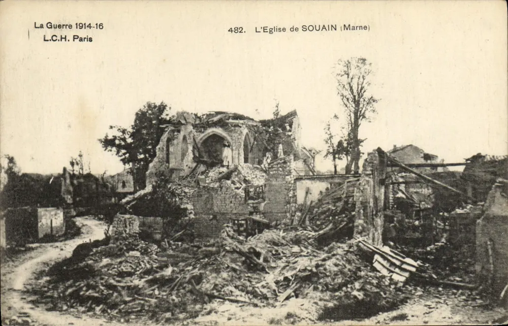 Die Kirche von Souain (Marne) — Ruinen nach dem Krieg 1914-16 — L.C.H. Paris, n° 482 - Vorderseite