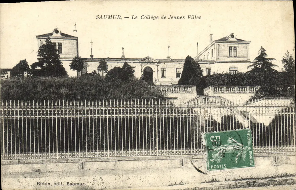 Saumur — Le Collège de Jeunes Filles — Robin, édit. Saumur - Vorderseite