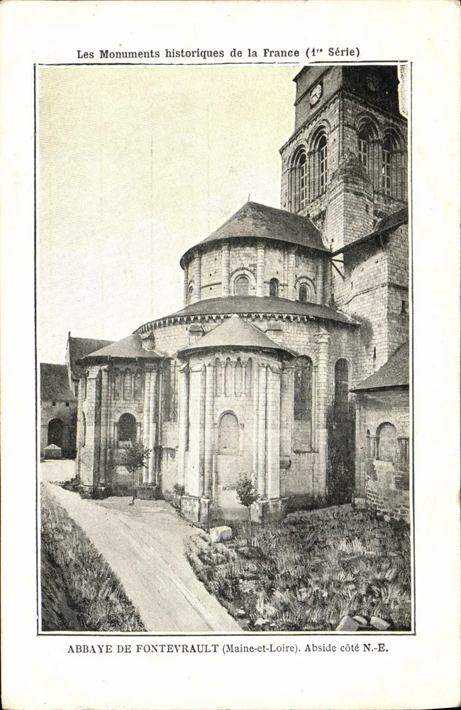 Abbazia di Fontevrault (Maine-et-Loire) — Abside lato N.-E. — I Monumenti storici della Francia (1ª serie) - Recto