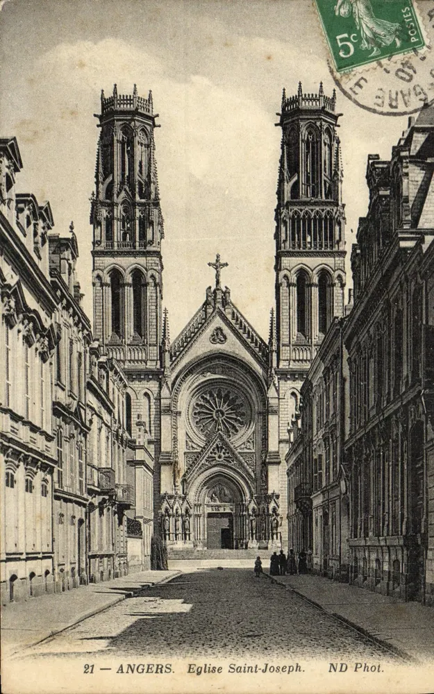 Angers — Igreja de São José — ND Phot. - Frente