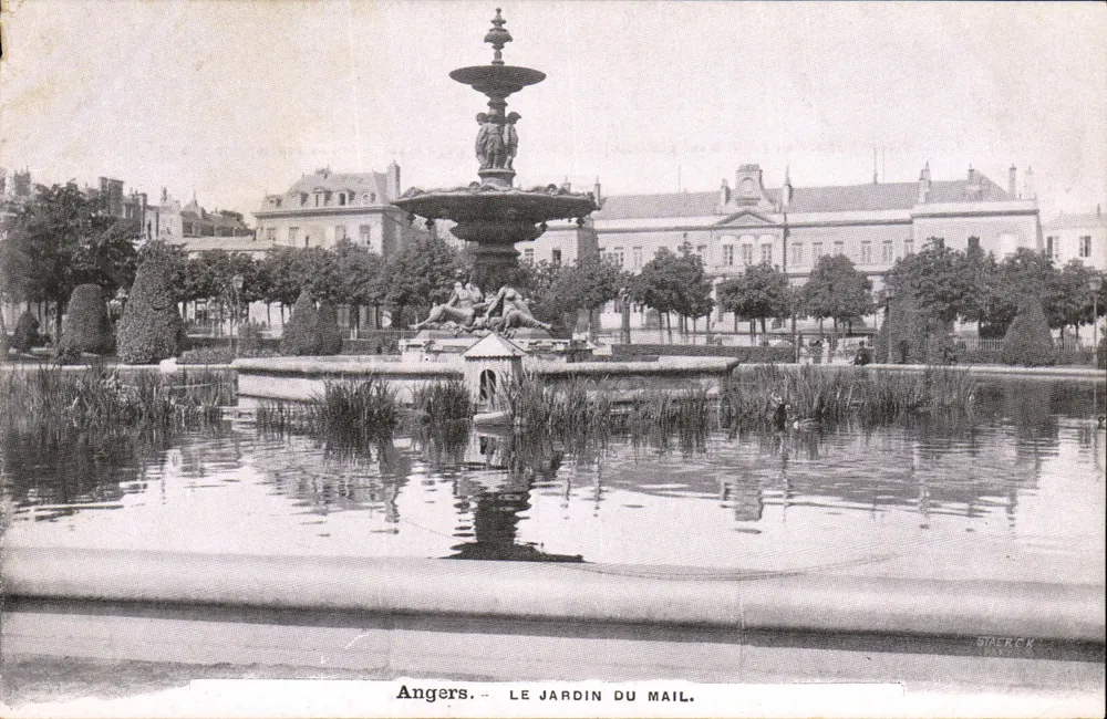 Angers — Le Jardin du Mail — éditeur STAERCK - Frente