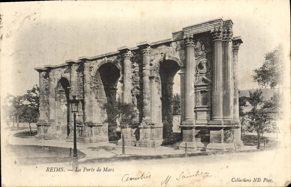 Reims — A Porta de Marte — Collections ND Phot. - Frente
