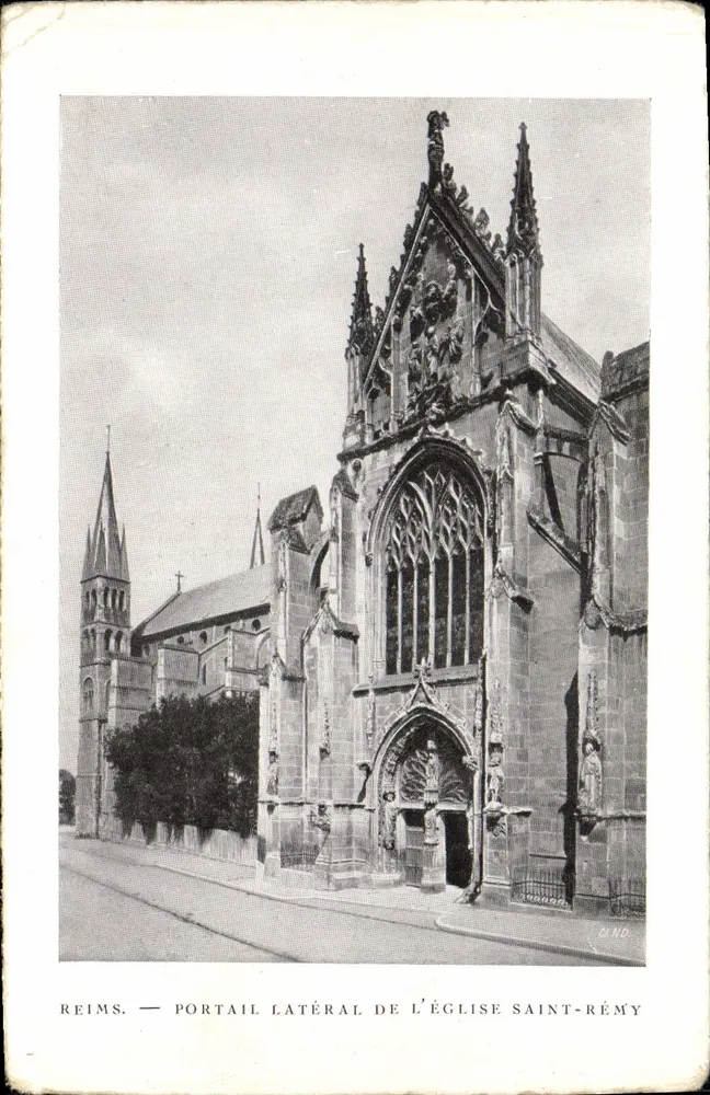 Reims — Seitenportal der Kirche Saint-Rémy — CI.N.D. - Vorderseite