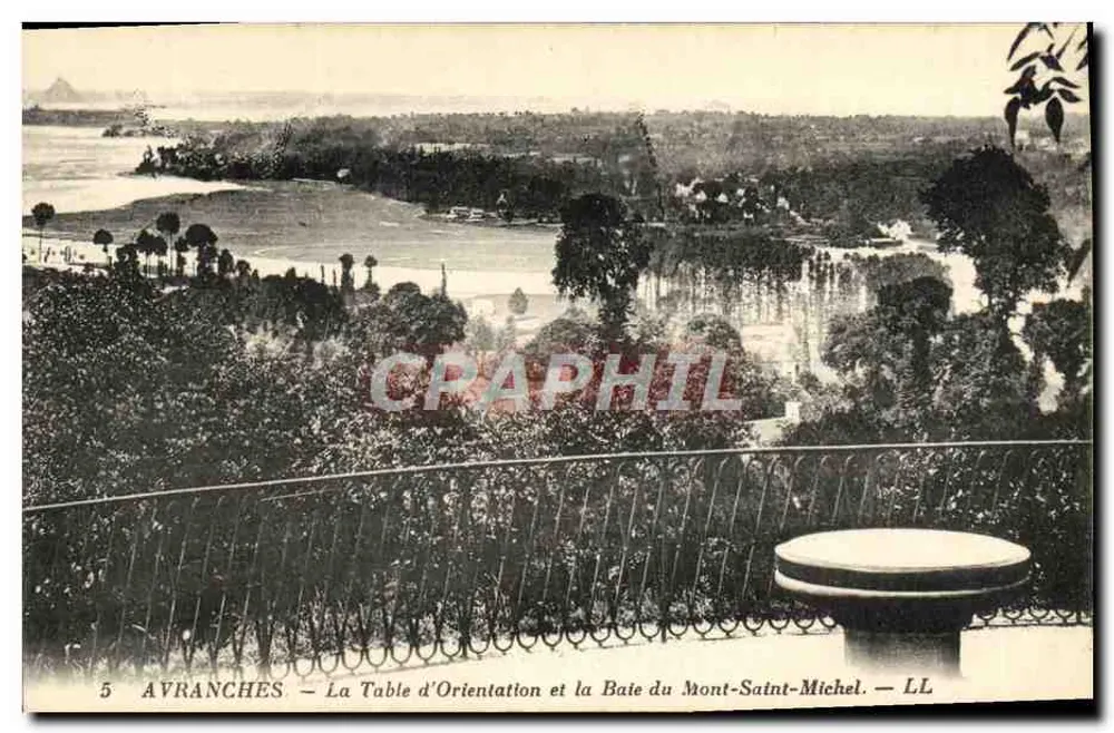 Avranches — Die Tafel der Orientierung und die Bucht von Mont-Saint-Michel — LL - Vorderseite