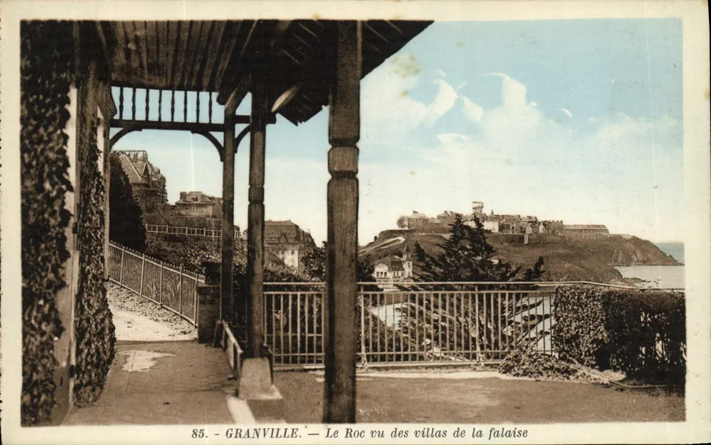 Granville — Der Felsen von der Klippe der Villen aus gesehen — Edition A. Bernard, Granville - Vorderseite