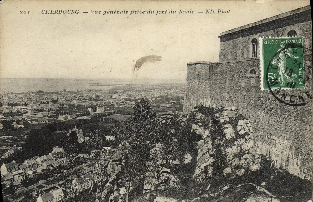 Cherbourg — Allgemeine Ansicht vom Fort du Roule — ND. Phot. - Vorderseite