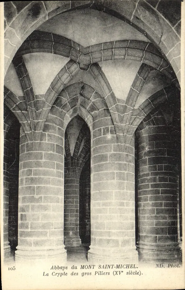 Abtei Mont Saint-Michel — Die Kathedrale der großen Säulen (15. Jahrhundert) — ND. Foto. - Vorderseite