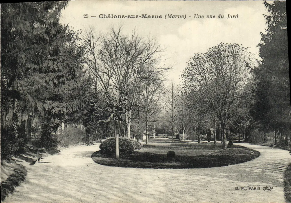 Châlons-sur-Marne (Marne) — Uma vista do Jard — B.F., PARIS - Frente