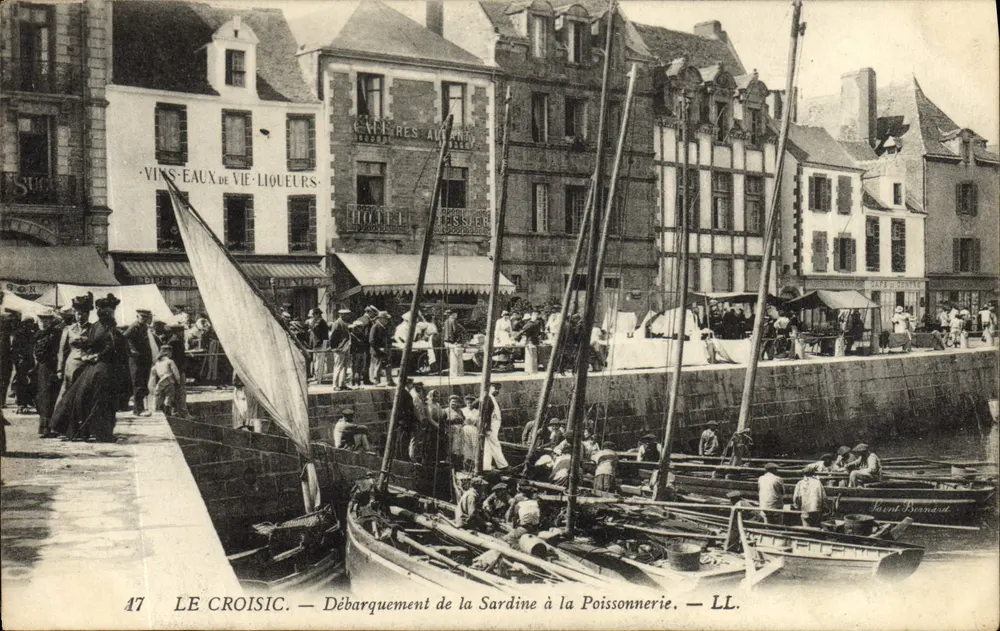 Le Croisic — Anlegung der Sardinen am Fischmarkt — LL. - Vorderseite