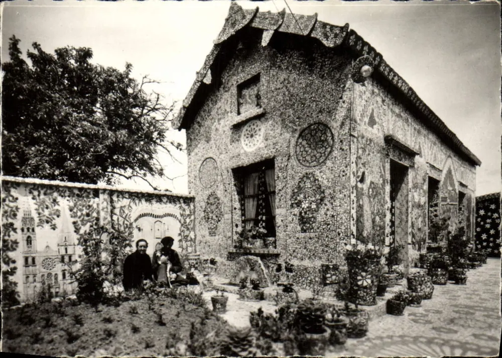 Casa Picassiette — Fachada da Casa - Frente