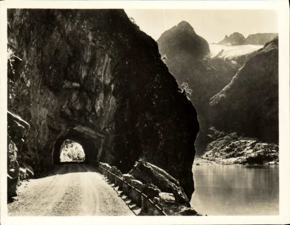 Hjelle - obok Strynsvatnet — n°6 - Awers