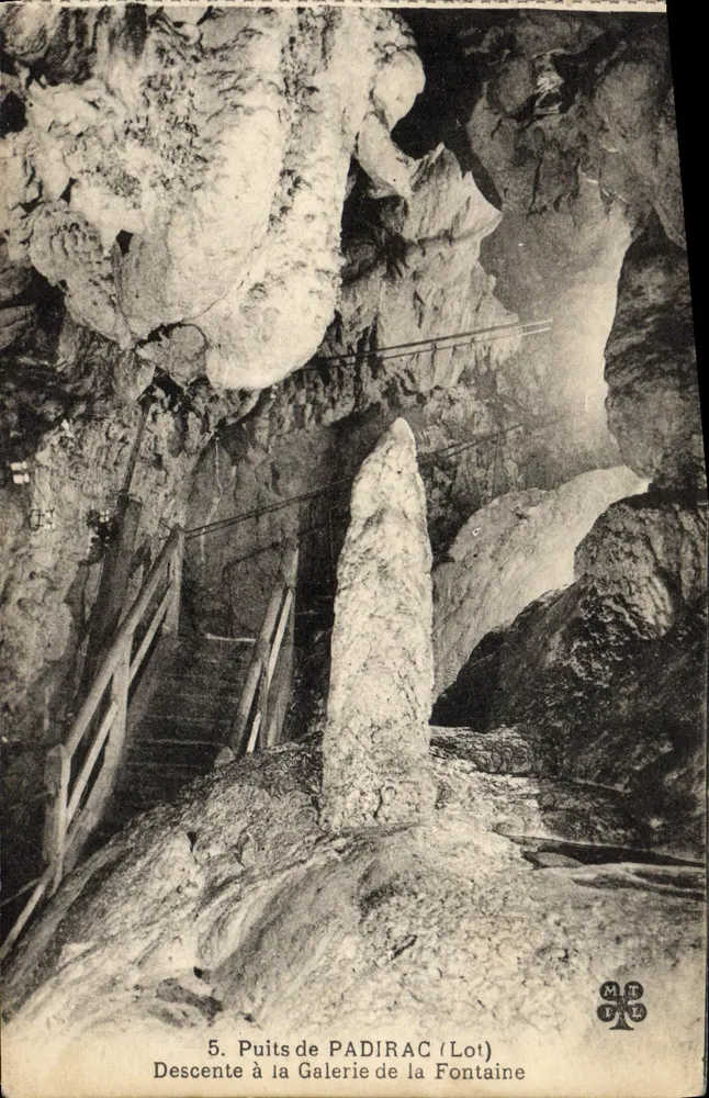 Quelle von Padirac (Lot) — Abstieg in die Galerie der Quelle — MT & T - Vorderseite