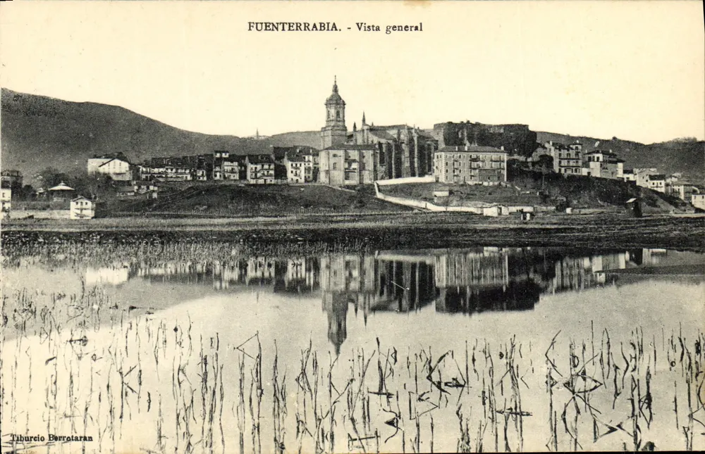 Fuenterrabia - Vista geral — Tiburcio Berrotaran - Frente