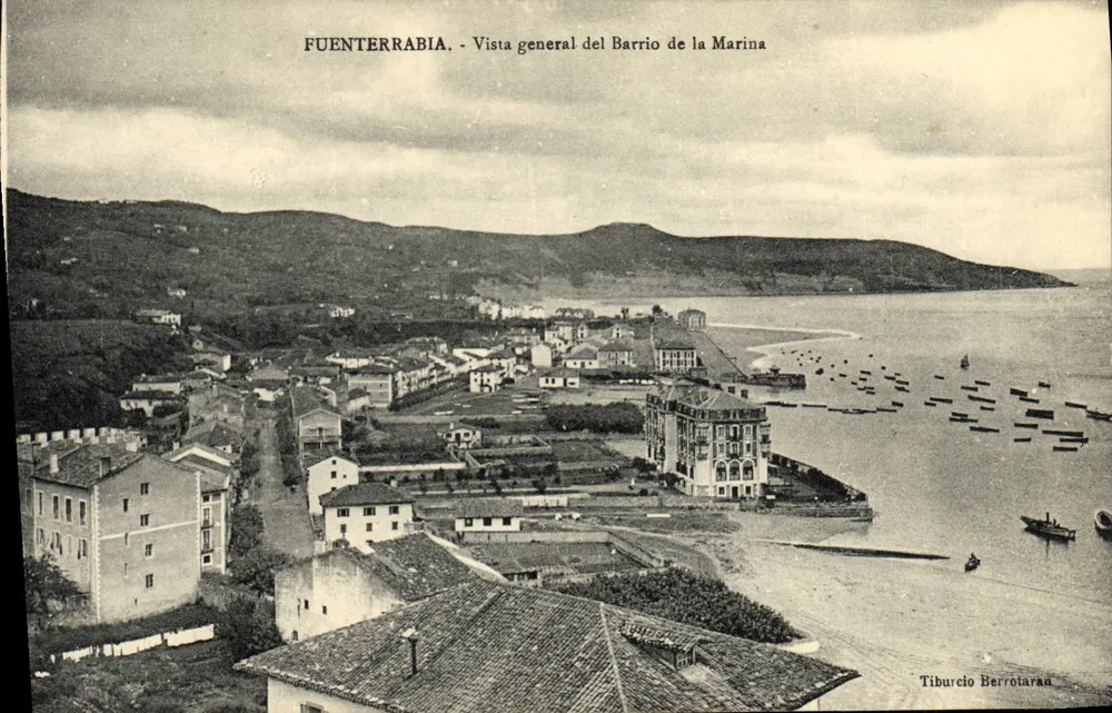 Fuenterrabía - Allgemeiner Blick auf das Viertel der Marina — Tiburcio Berrotarán - Vorderseite