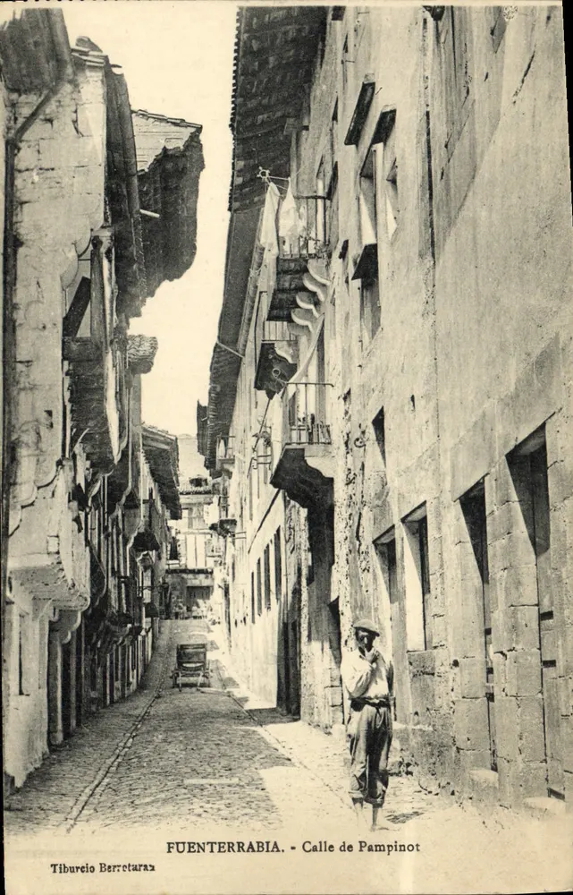 Fuenterrabia - Calle de Pampinot — Tibureio Berretaraz, editor - Frente