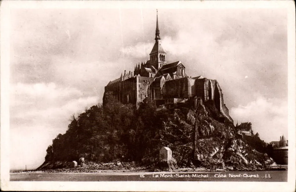 Mont-Saint-Michel — Nordwestseite — LL - Vorderseite