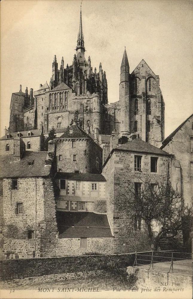 Mont Saint-Michel — Ansicht von Osten vom Wall — ND Phan - Vorderseite