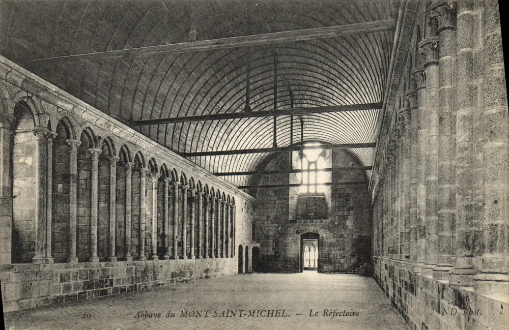 Abbaye du MONT SAINT-MICHEL — Le Réfectoire — ND Est. - Vorderseite