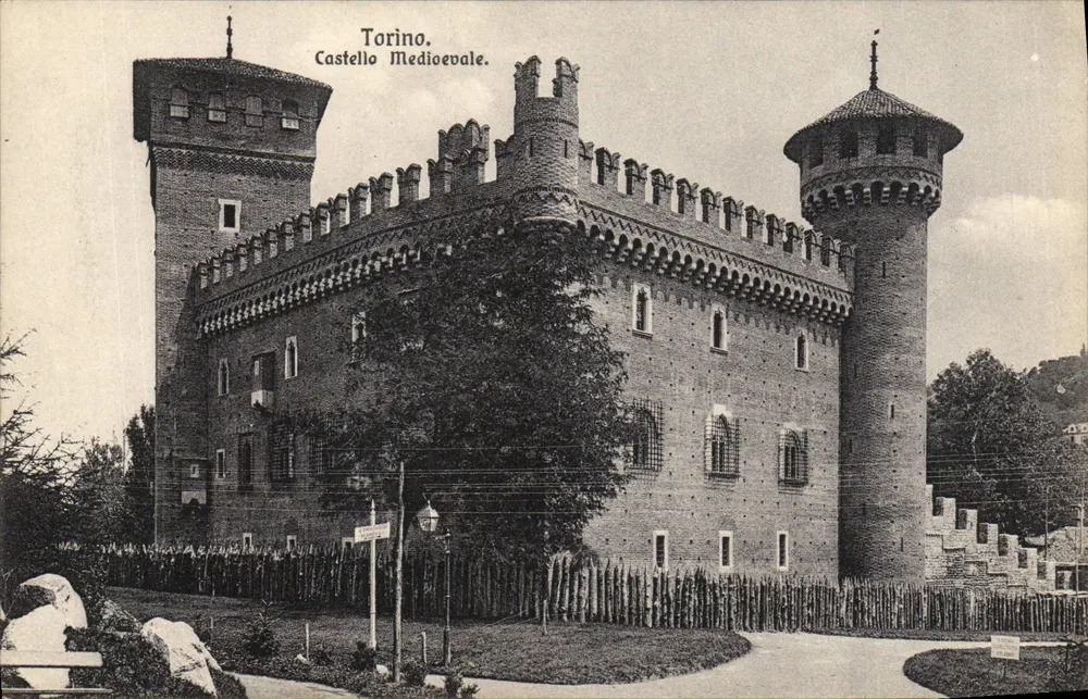 Castelo Medieval em Turim — Éditeur Ajassa Ernesto, n° 4725 - Frente