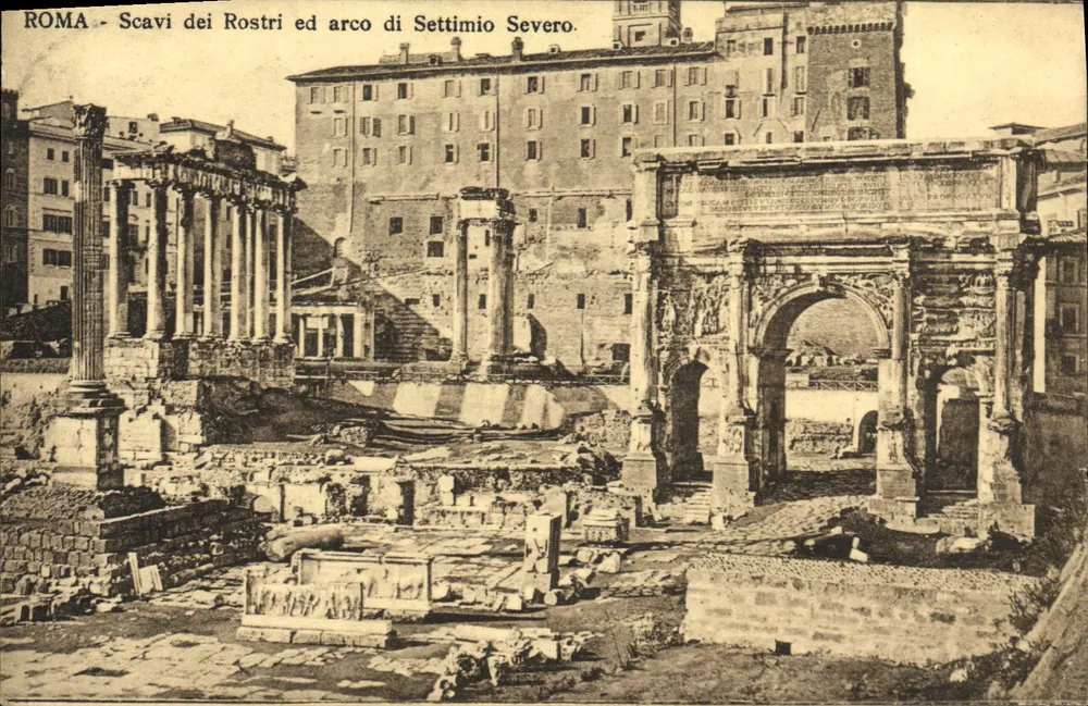 Roma - Graven van de Rostrum en boog van Septimius Severus. — Uitgever niet zichtbaar, serie-nummer niet leesbaar. - Voorkant