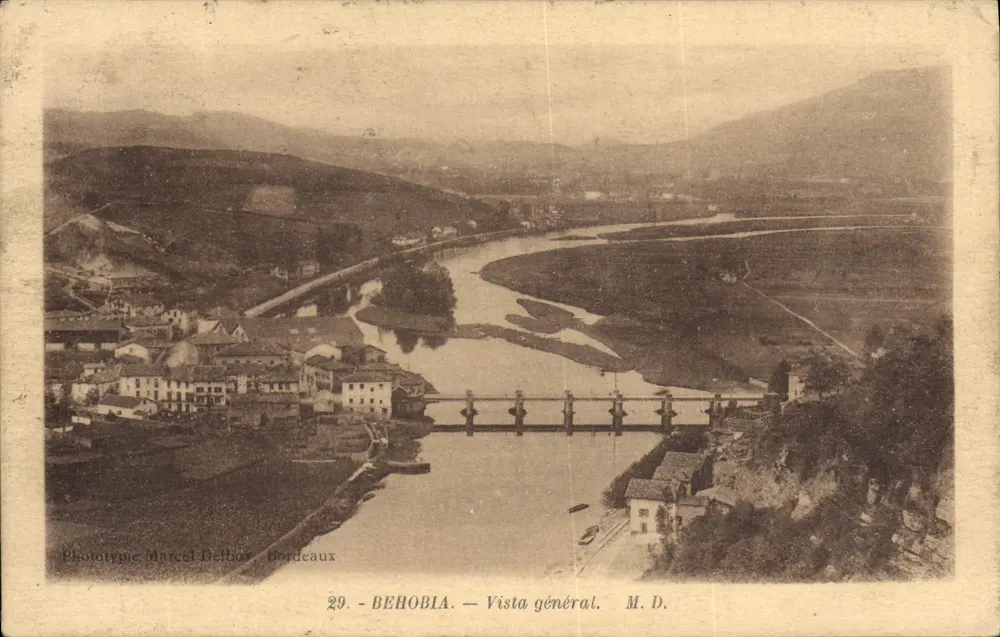 Behobia — Vista geral — Fototipia Marcel Delhox, Bordeaux - Frente