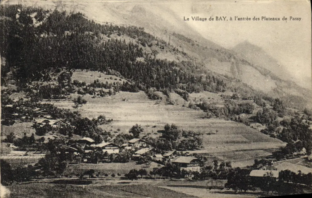 Das Dorf BAY, am Eingang zu den Plateaux de Passy — Phototypie Léon, Paris - Vorderseite
