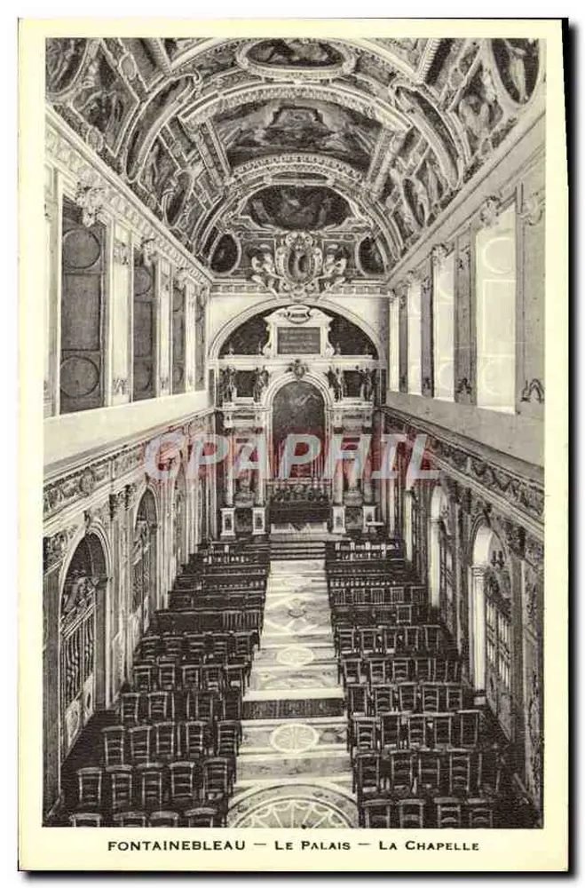 Fontainebleau — Das Schloss — Die Kapelle - Vorderseite