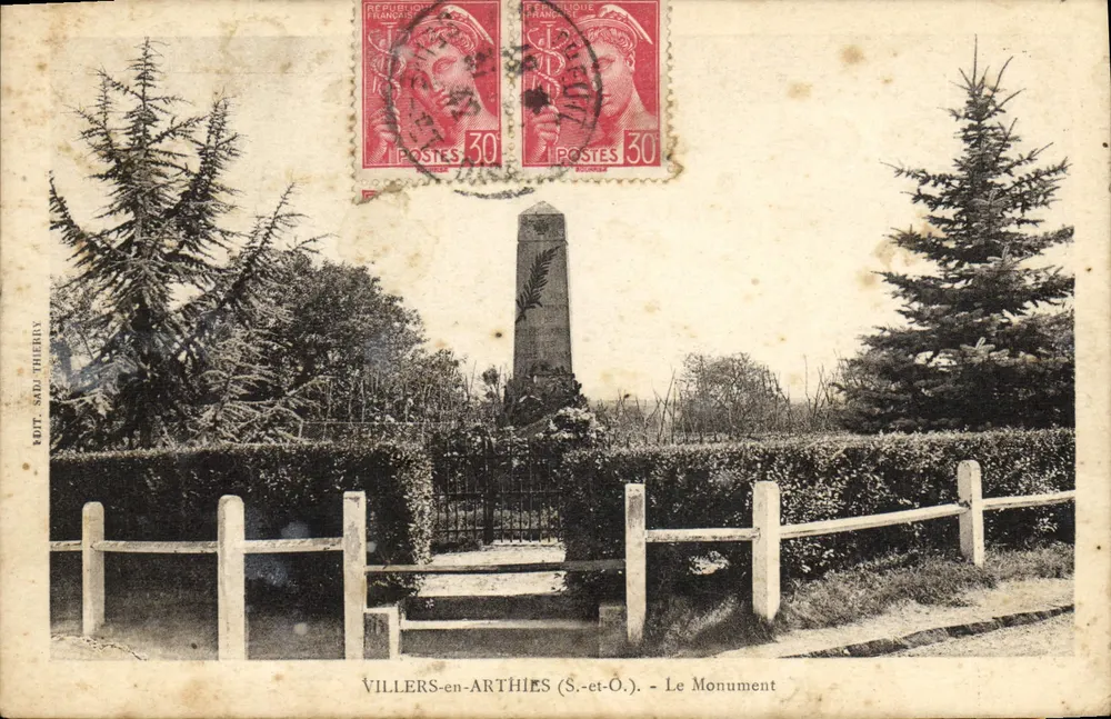 Villers-en-Arthies (S.-et-O.) — Der Denkmal — Verlag SAD THIEREN - Vorderseite