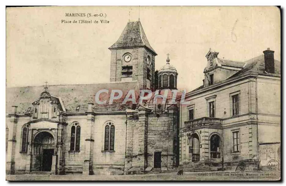 Marines (S.-et-O.) — Place de l'Hôtel de Ville avec église et bâtiment administratif — Éditeur : Éditeur des Sablons, Marines (S.-et-O.) - Frente