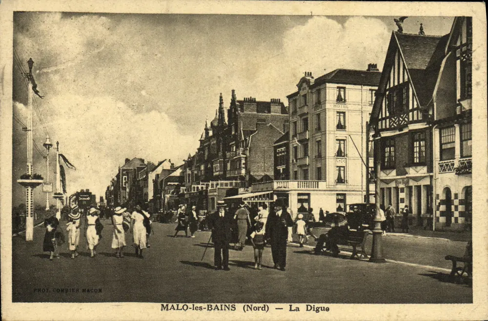 MALO-les-BAINS (Nord) — A Digue — Fot. Compier Macon - Frente