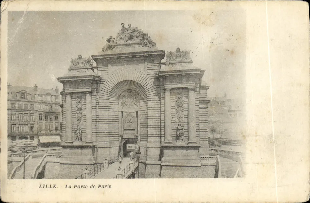 Lille - La Porte de Paris — arc monumental orné de sculptures, éditeur Lille, n° 124 - Voorkant