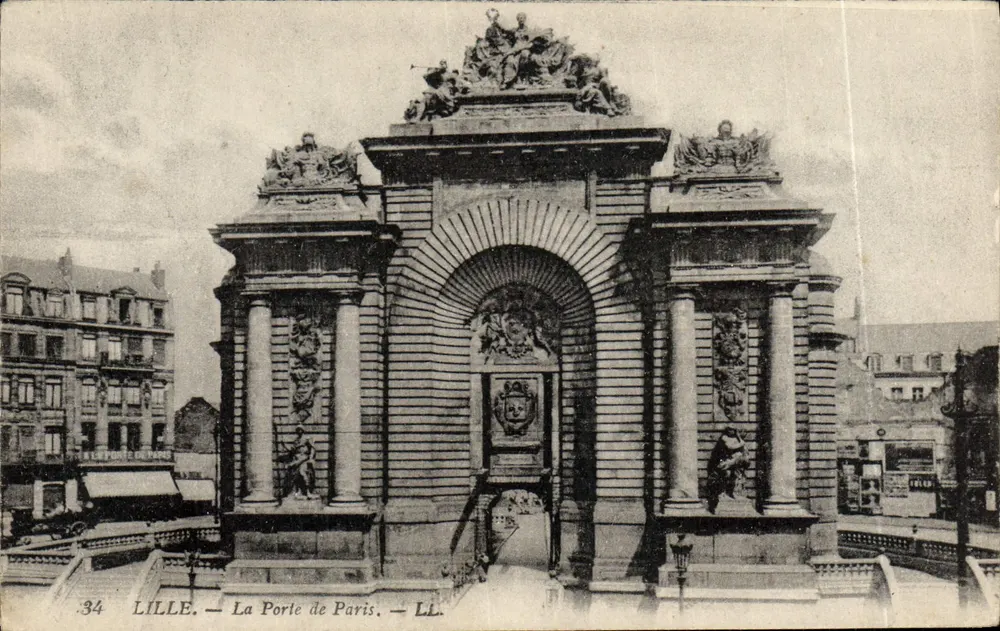 Lille — A Porta de Paris — Editor Levé Frères, n°34 - Frente