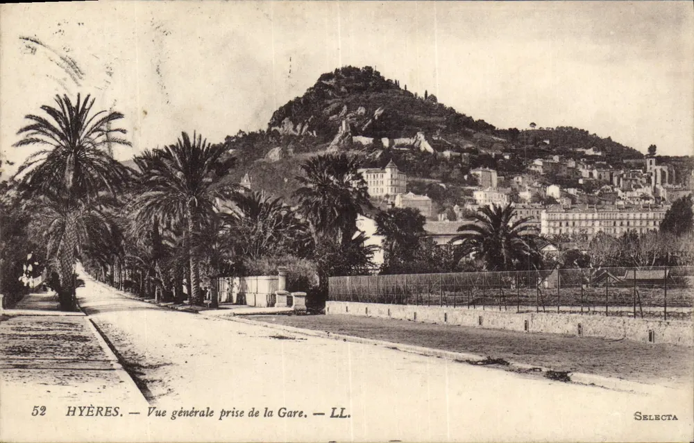 Hyères — Allgemeiner Blick vom Bahnhof — Selecta, Nr. 52 - Vorderseite