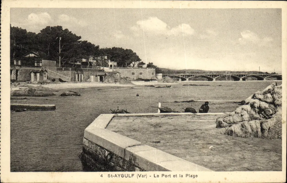 St-Aygulf (Var) - El Puerto y la Playa — Edición Astri - St-Aygulf - Anverso