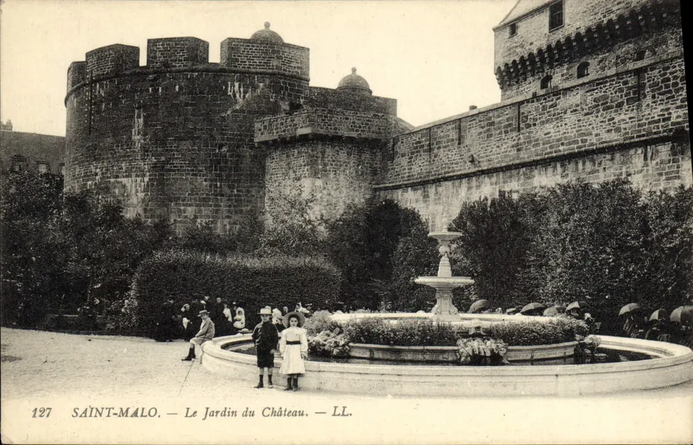 Saint-Malo — Ansicht des Schlossgartens — LL. N° 127 - Vorderseite