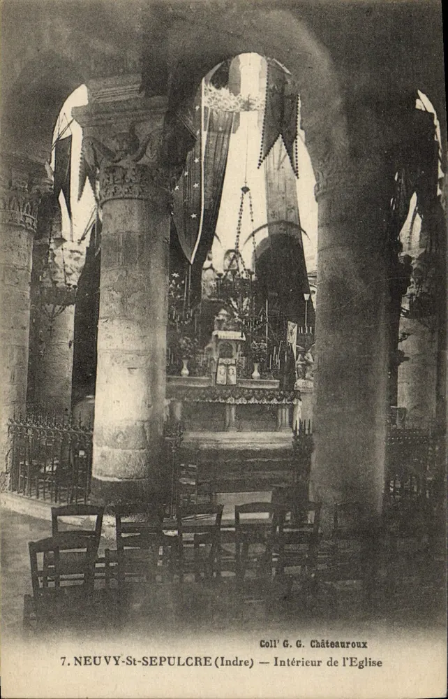 Neuvy-St-Sepulcre (Indre) — Innenansicht der Kirche — Coll. G. G. Châteauroux - Vorderseite
